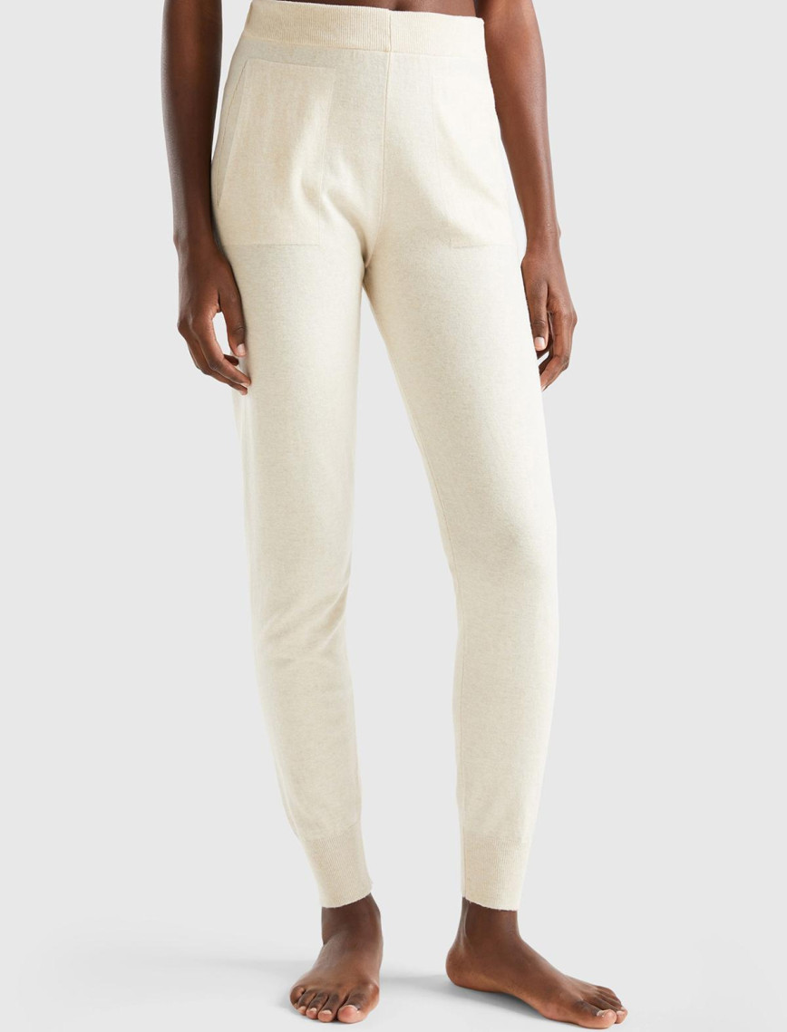 Kadın Bej Paçası Lastikli Kaşmir Karışım Pantolon Kadın Bej Paçası Lastikli Kaşmir Karışım Pantolon