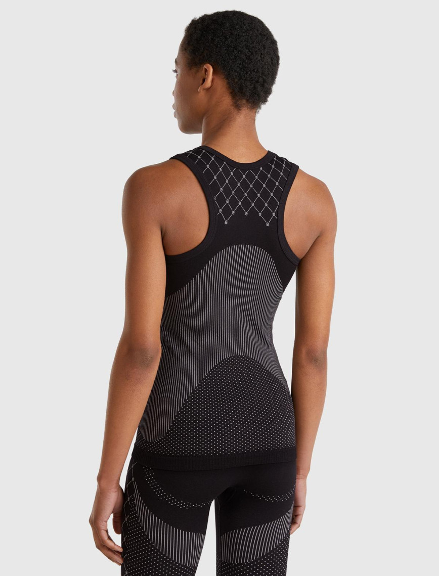 Kadın Siyah Desenli Dikişsiz Atlet Kadın Siyah Desenli Dikişsiz Atlet