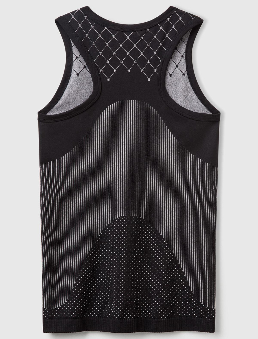 Kadın Siyah Desenli Dikişsiz Atlet Kadın Siyah Desenli Dikişsiz Atlet