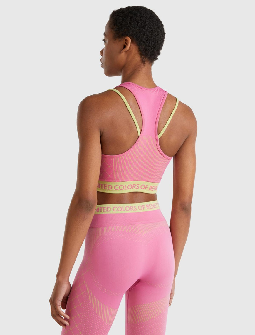 Kadın Pembe Desenli Beli Logo Bantlı Askı Detaylı Crop Atlet Kadın Pembe Desenli Beli Logo Bantlı Askı Detaylı Crop Atlet