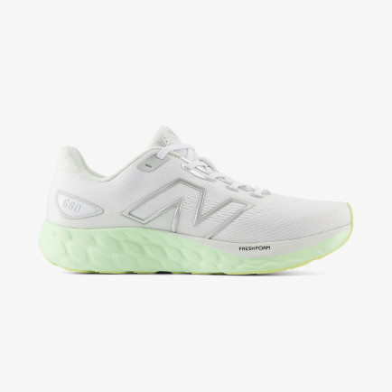 New Balance 680 Kadın Beyaz Koşu Ayakkabısı New Balance 680 Kadın Beyaz Koşu Ayakkabısı