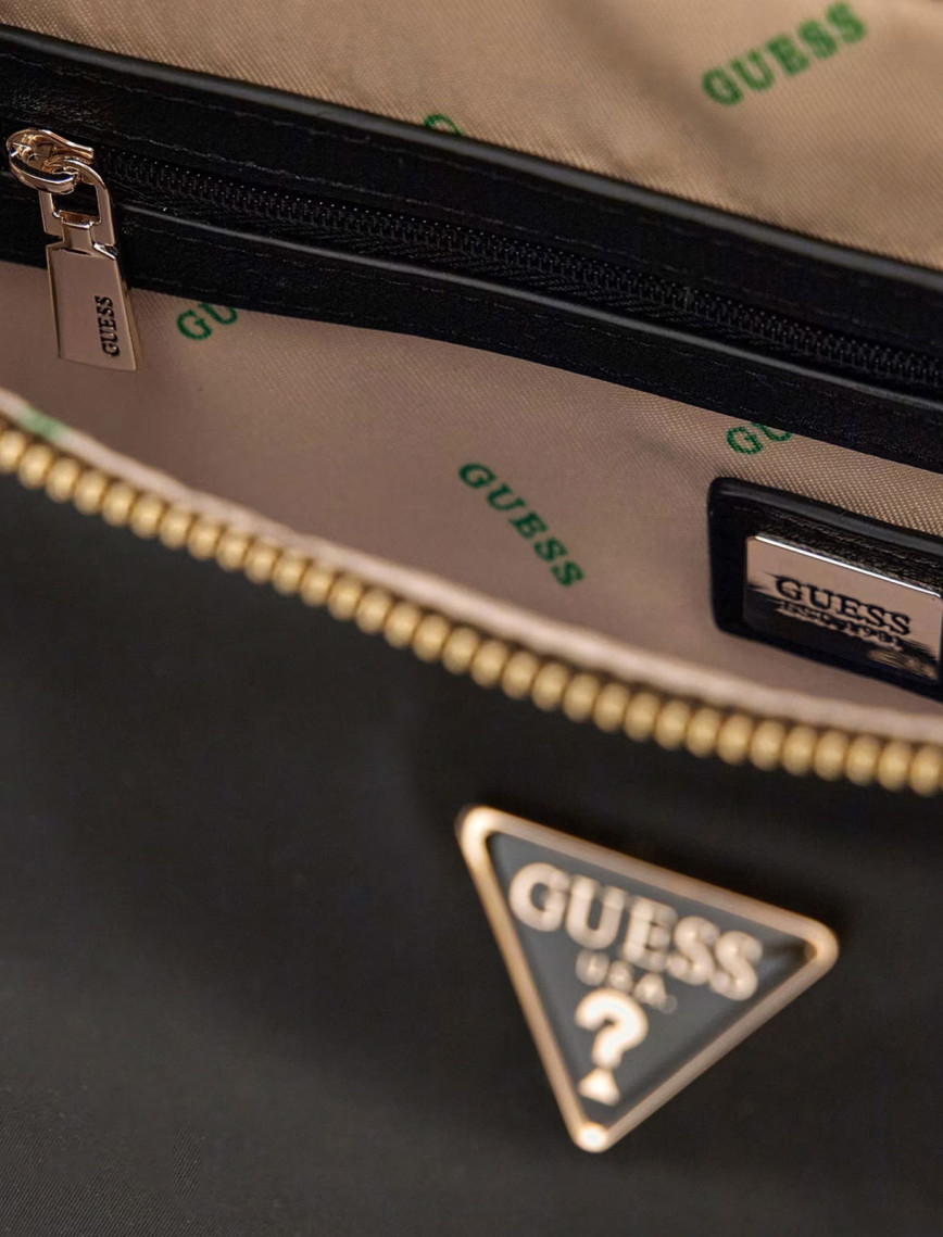 Guess Gemma Tote Hobo Kadın Siyah Omuz Çantası Guess Gemma Tote Hobo Kadın Siyah Omuz Çantası