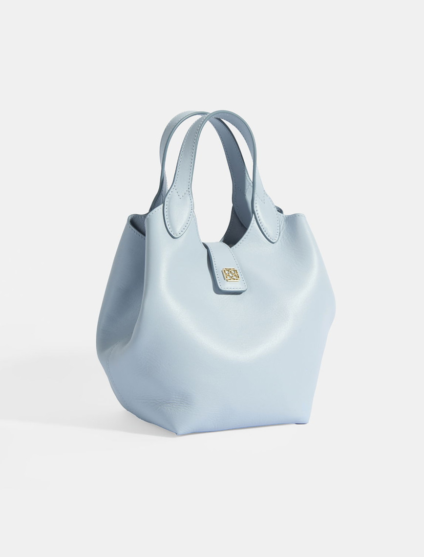 Kadın Mavi Deri Omuz Çantası Kadın Mavi Deri Omuz Çantası