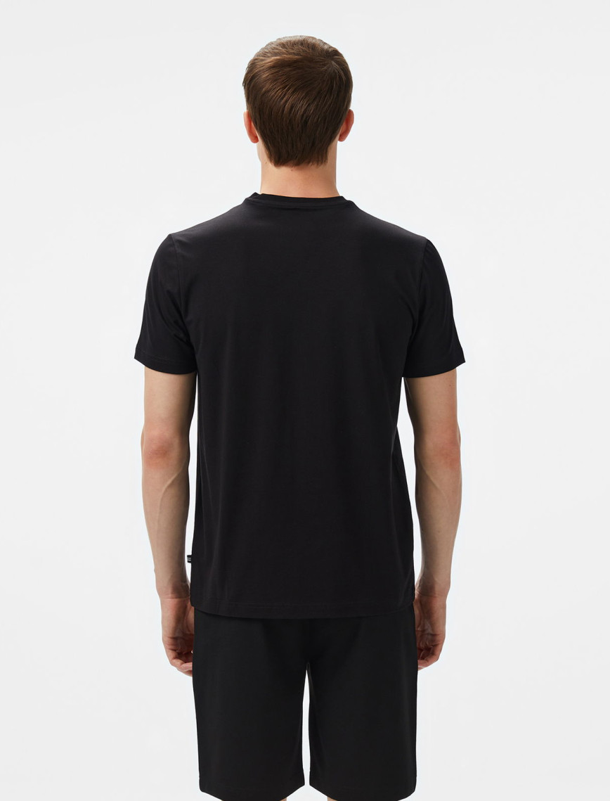 Nautica Standart Fit Erkek Siyah T-Shirt Nautica Standart Fit Erkek Siyah T-Shirt