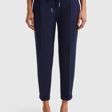 Kadın Lacivert Beli Lastikli Pantolon Kadın Lacivert Beli Lastikli Pantolon