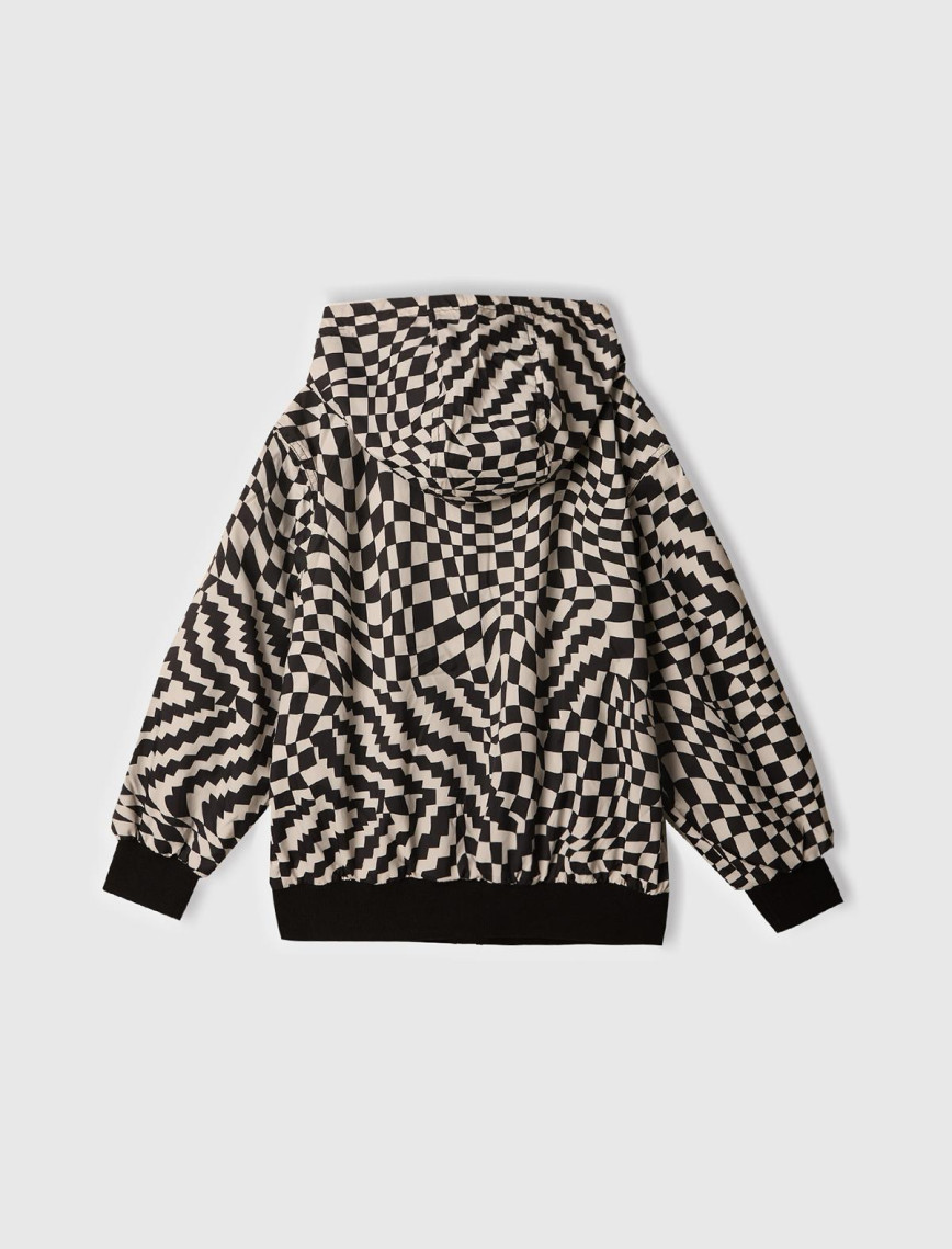 Erkek Çocuk Siyah Kolu Logo İşlemeli Fermuarlı Kapüşonlu Yağmurluk Erkek Çocuk Siyah Kolu Logo İşlemeli Fermuarlı Kapüşonlu Yağmurluk