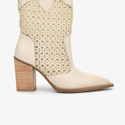 Valmenti Kadın Deri & Tekstil Bej Topuklu Çizme Valmenti Kadın Deri & Tekstil Bej Topuklu Çizme