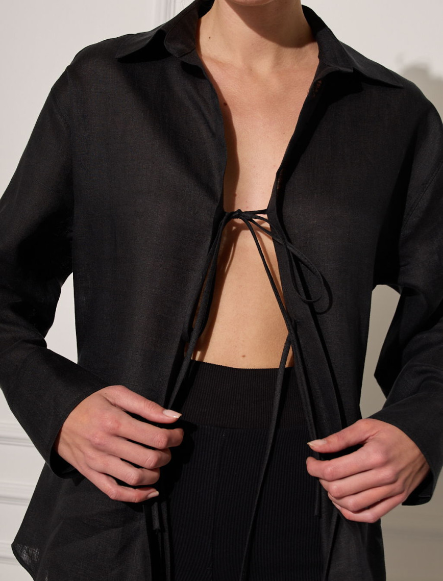 %100 Keten Bağlama Detaylı Gömlek %100 Keten Bağlama Detaylı Gömlek