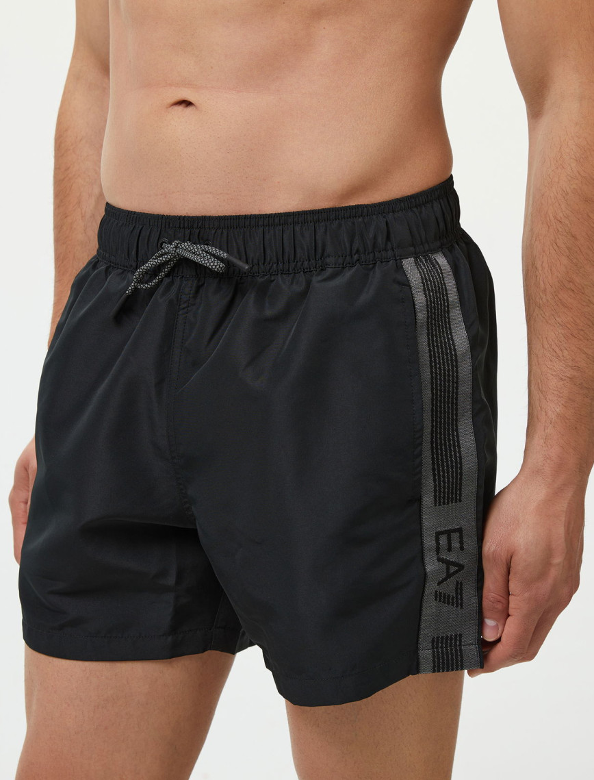 EA7 Erkek Siyah Mayo Şort EA7 Erkek Siyah Mayo Şort