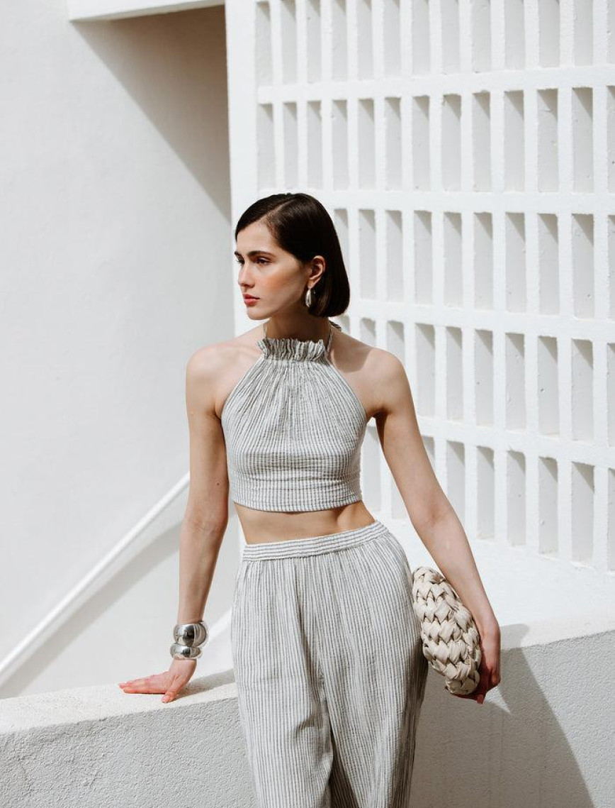 İKİKIZ Crinkle Çizgili Halter Yaka Bluz Kadın Renkli İKİKIZ Crinkle Çizgili Halter Yaka Bluz Kadın Renkli