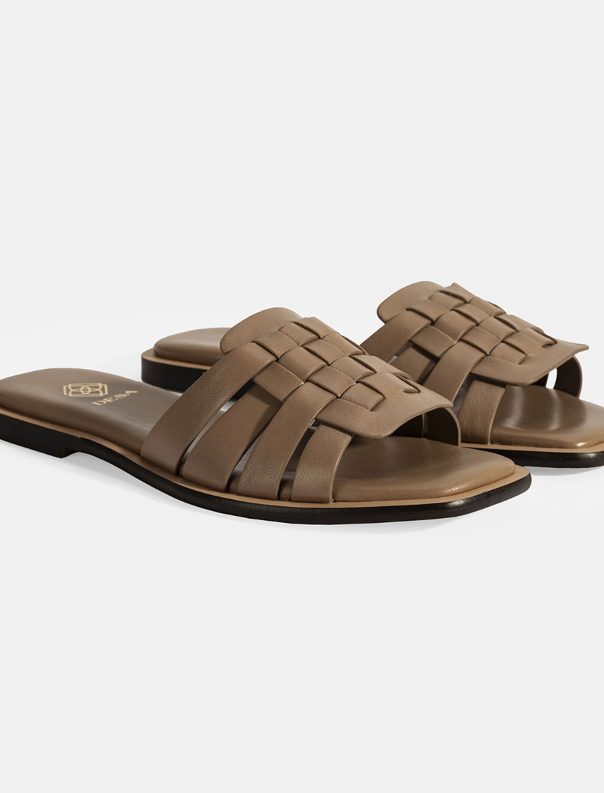 Kadın Vizon Deri Terlik Kadın Vizon Deri Terlik