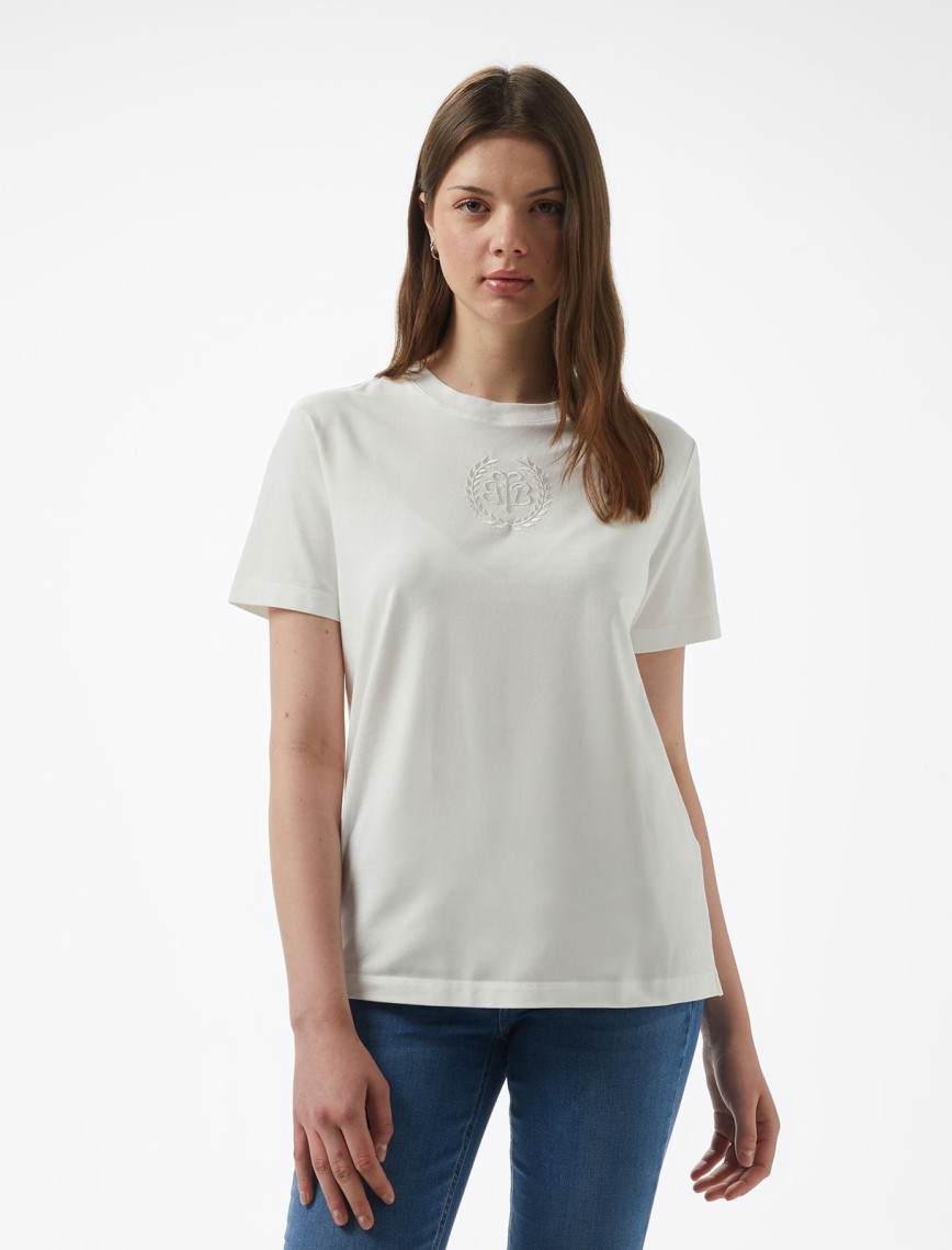 Brooks Brothers Bisiklet Yaka Önü Bb Nakışlı Kadın Beyaz T-Shirt Brooks Brothers Bisiklet Yaka Önü Bb Nakışlı Kadın Beyaz T-Shirt