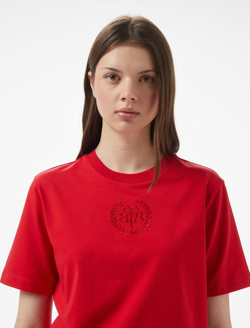 Brooks Brothers Bisiklet Yaka Önü Bb Nakışlı Kadın Kırmızı T-Shirt Brooks Brothers Bisiklet Yaka Önü Bb Nakışlı Kadın Kırmızı T-Shirt