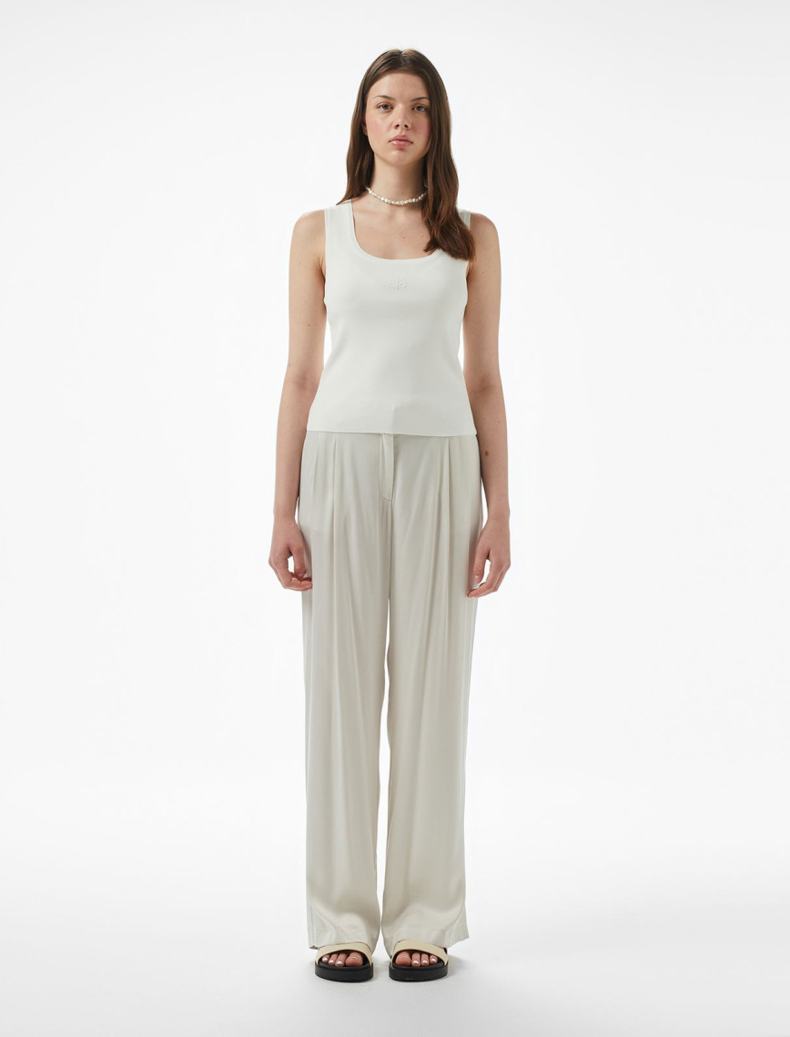 Brooks Brothers Önü Palmiye Desenli Triko Kadın Beyaz Kolsuz Kazak Brooks Brothers Önü Palmiye Desenli Triko Kadın Beyaz Kolsuz Kazak