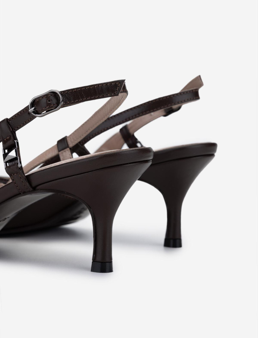 Valmenti Kadın Kahverengi Topuklu Ayakkabı Valmenti Kadın Kahverengi Topuklu Ayakkabı