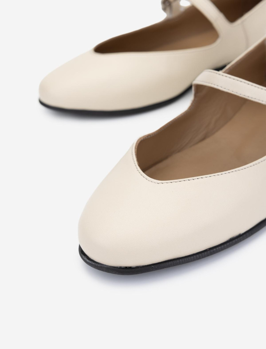 Valmenti Kadın Hakiki Deri Bej Babet Ayakkabı Valmenti Kadın Hakiki Deri Bej Babet Ayakkabı