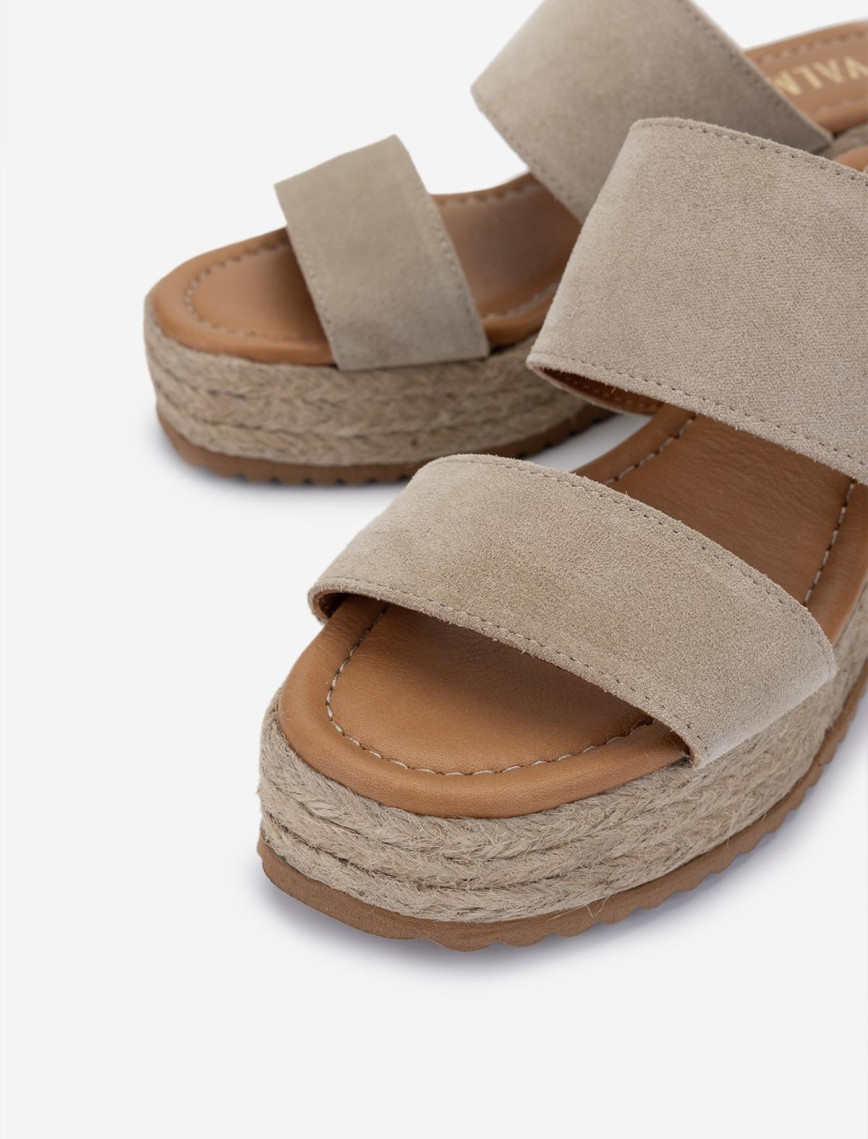 Valmenti Kadın Bej Süet Topuklu Terlik Valmenti Kadın Bej Süet Topuklu Terlik