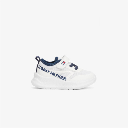 Tommy Hilfiger Velcro Çocuk Beyaz Spor Ayakkabı Tommy Hilfiger Velcro Çocuk Beyaz Spor Ayakkabı