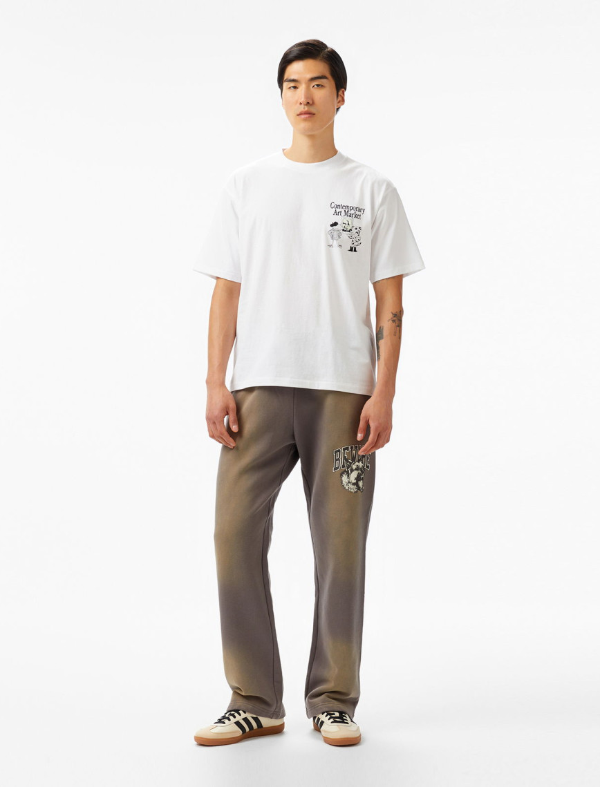 The Market Studios Smiley Museum Erkek Beyaz T-Shirt