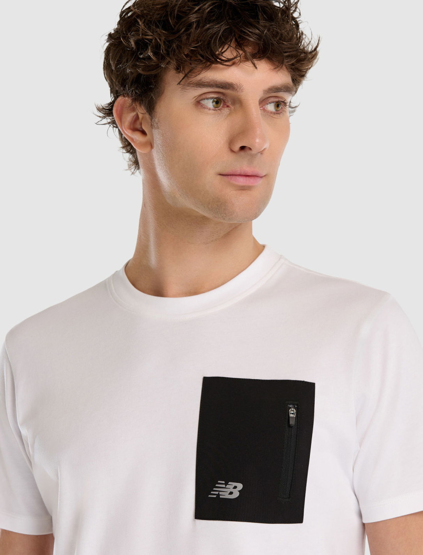 New Balance Erkek Beyaz T-Shirt New Balance Erkek Beyaz T-Shirt