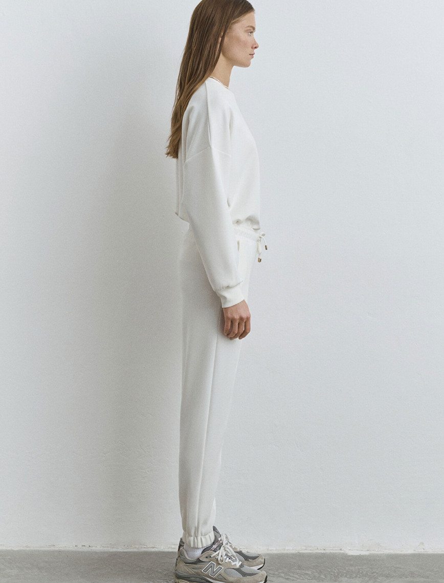 Mavi Lux Touch Beyaz Eşofman Altı 1011076-70057 Mavi Lux Touch Beyaz Eşofman Altı 1011076-70057