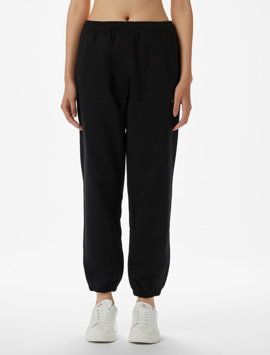 Calvin Klein Monologo French Terry Jogger Kadın Siyah Eşofman Altı Calvin Klein Monologo French Terry Jogger Kadın Siyah Eşofman Altı
