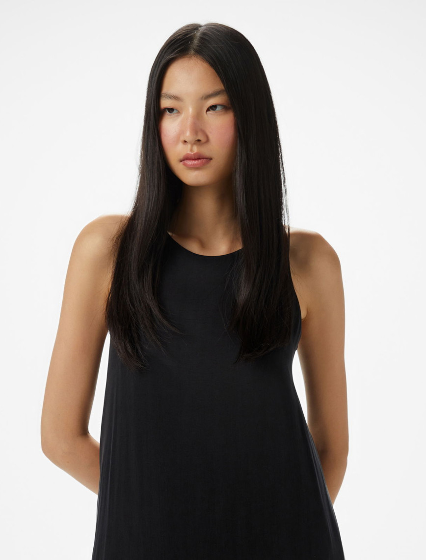 Brooks Brothers Arkası Metal Tokalı Maxi Boy Cupro Kadın Siyah Elbise Brooks Brothers Arkası Metal Tokalı Maxi Boy Cupro Kadın Siyah Elbise