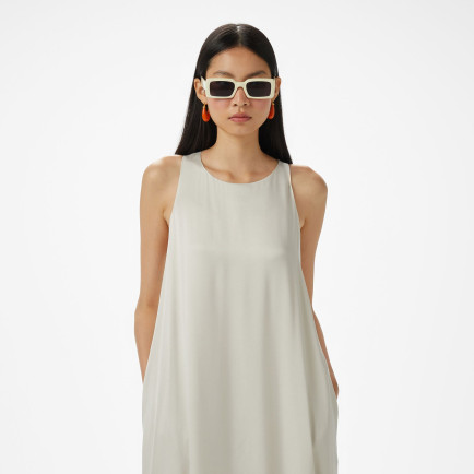 Brooks Brothers Arkası Metal Tokalı Maxi Boy Cupro Kadın Bej Elbise Brooks Brothers Arkası Metal Tokalı Maxi Boy Cupro Kadın Bej Elbise