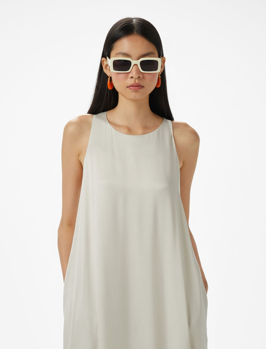 Brooks Brothers Arkası Metal Tokalı Maxi Boy Cupro Kadın Siyah Elbise Brooks Brothers Arkası Metal Tokalı Maxi Boy Cupro Kadın Siyah Elbise