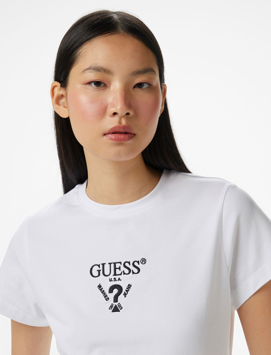 Guess Colette Ss Tee Kadın Beyaz T-Shirt Guess Colette Ss Tee Kadın Beyaz T-Shirt