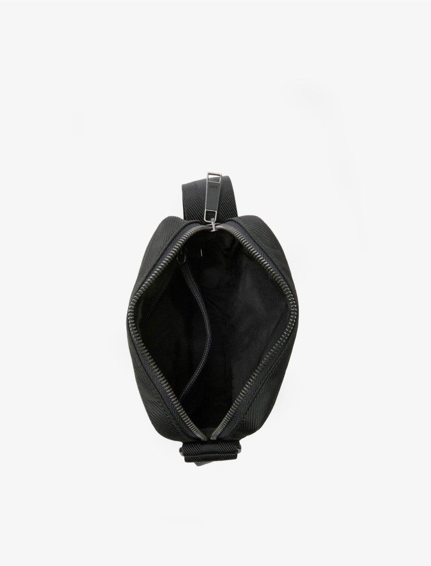 Boss Catch 3.0 Ns Zip Erkek Lacivert Çapraz Çanta Boss Catch 3.0 Ns Zip Erkek Lacivert Çapraz Çanta