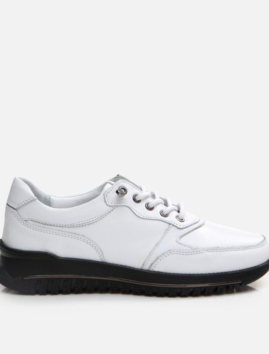 Kadın Deri Siyah Spor Ayakkabı Kadın Deri Siyah Spor Ayakkabı