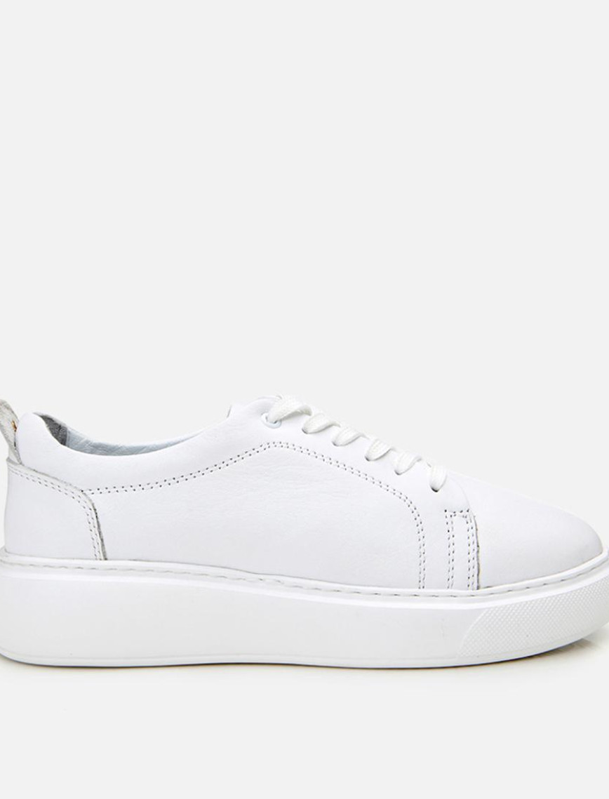 Kadın Deri Bej Kalın Tabanlı Spor Ayakkabı Kadın Deri Bej Kalın Tabanlı Spor Ayakkabı