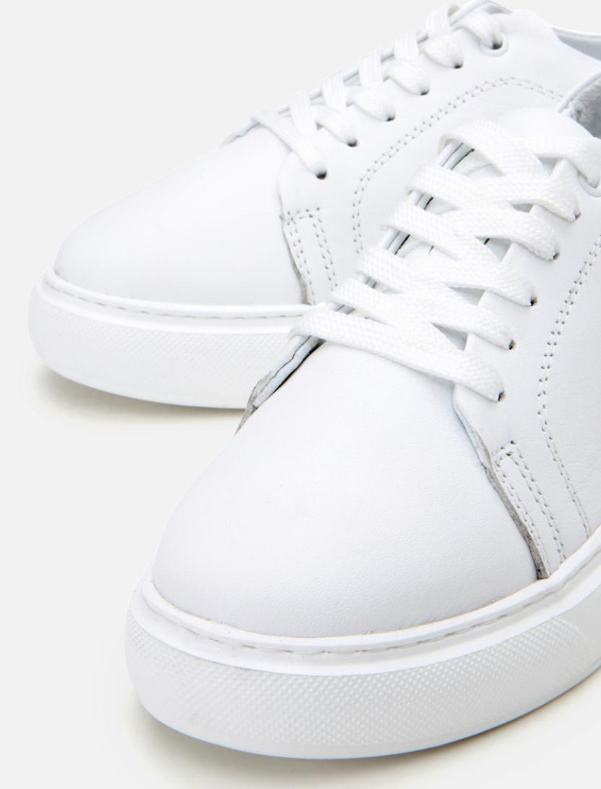 Kadın Deri Beyaz Kalın Tabanlı Spor Ayakkabı Kadın Deri Beyaz Kalın Tabanlı Spor Ayakkabı