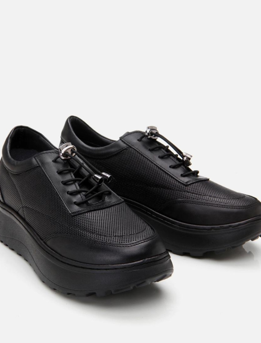 Kadın Deri Siyah Comfort Spor Ayakkabı Kadın Deri Siyah Comfort Spor Ayakkabı