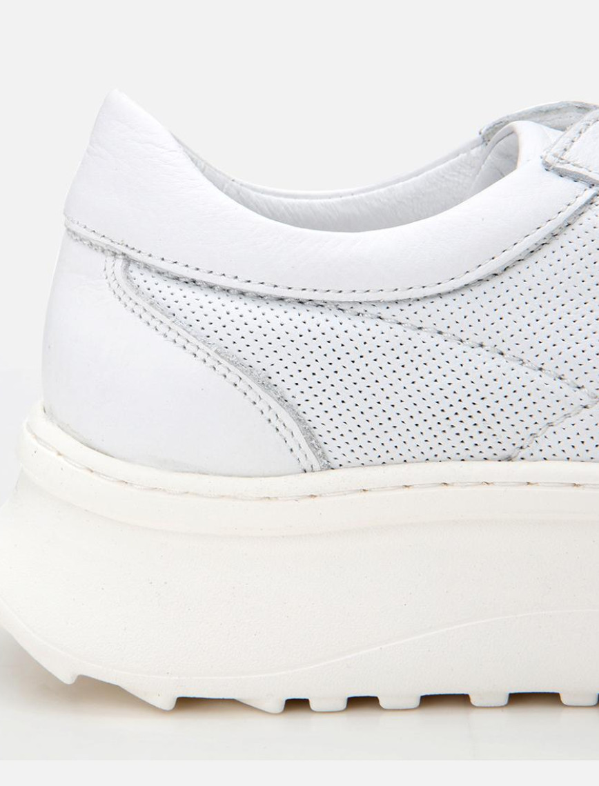 Kadın Deri Beyaz Comfort Spor Ayakkabı Kadın Deri Beyaz Comfort Spor Ayakkabı