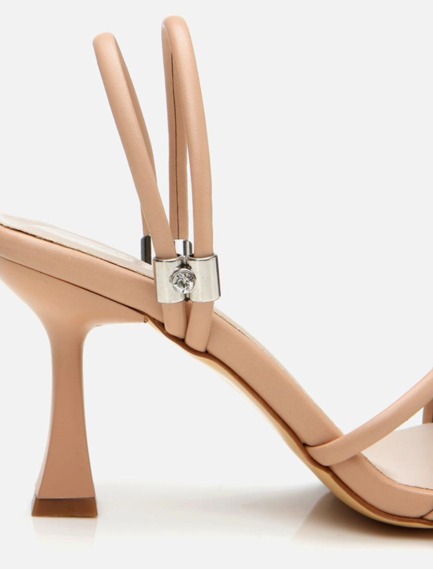 Kadın Bej Topuklu Sandalet Kadın Bej Topuklu Sandalet