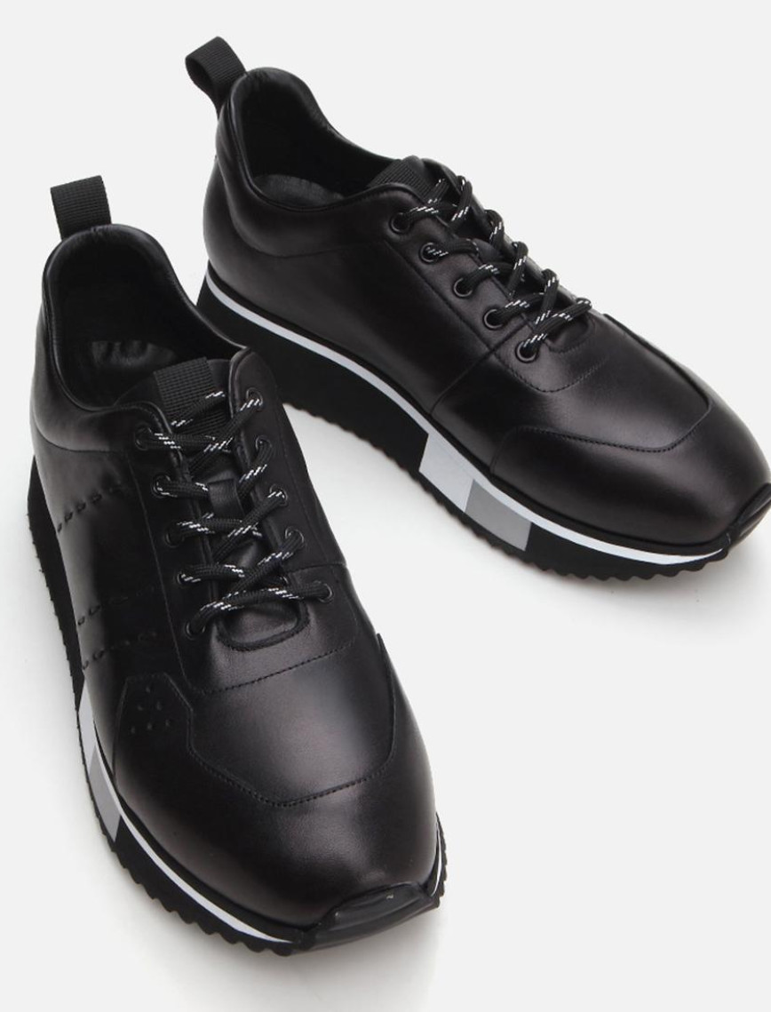 Erkek Deri Siyah Spor Ayakkabı Erkek Deri Siyah Spor Ayakkabı