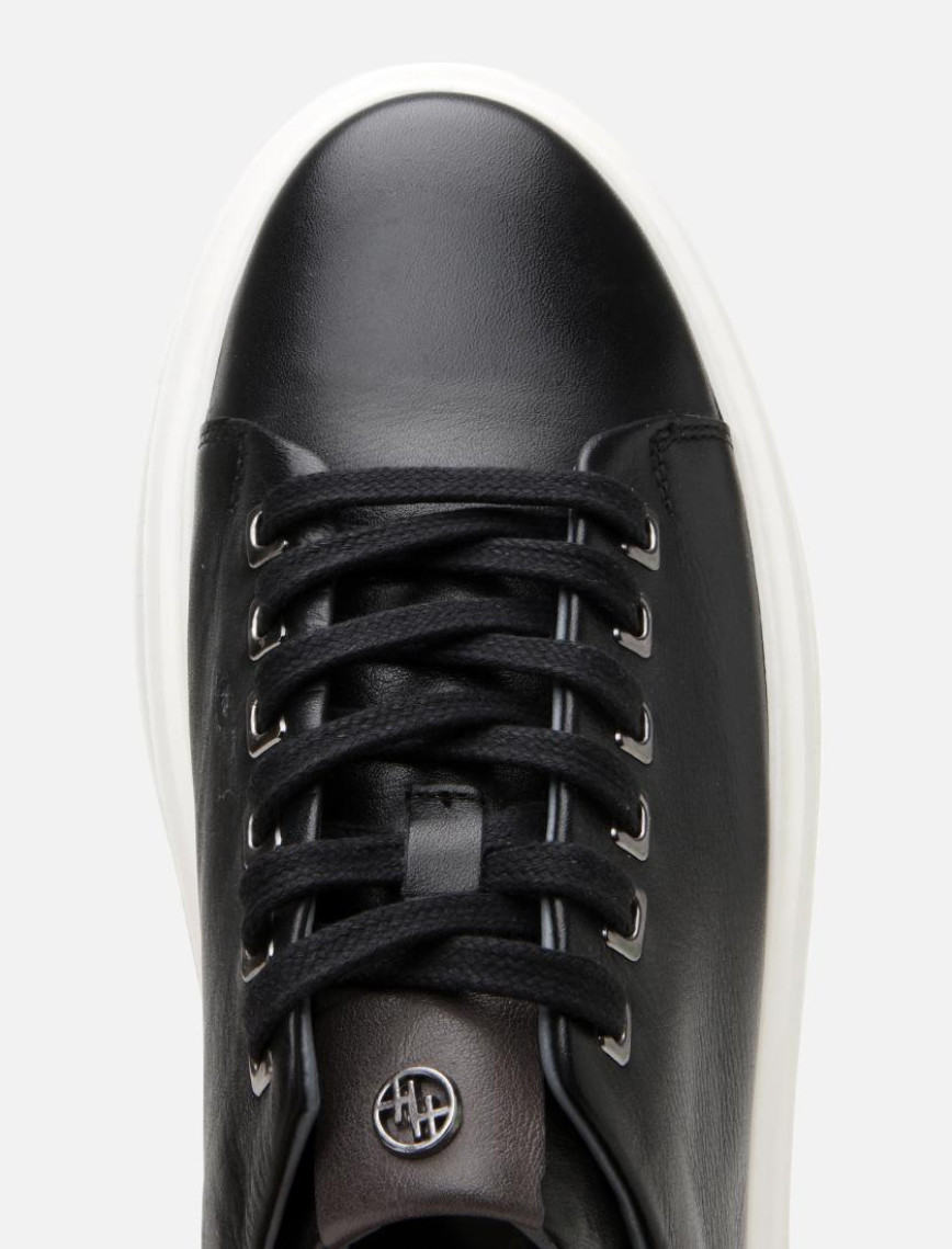 Erkek Deri Siyah Hafif Tabanlı Spor Ayakkabı Erkek Deri Siyah Hafif Tabanlı Spor Ayakkabı