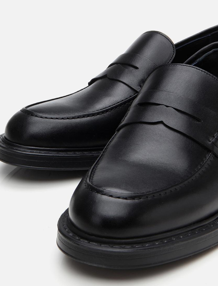 Erkek Deri Siyah Ultra Hafif Tabanlı Klasik Loafer Erkek Deri Siyah Ultra Hafif Tabanlı Klasik Loafer