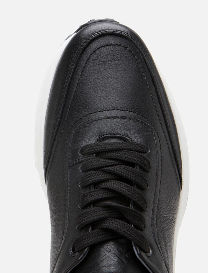 Erkek Deri Siyah Yumuşak Tabanlı Spor Ayakkabı Erkek Deri Siyah Yumuşak Tabanlı Spor Ayakkabı