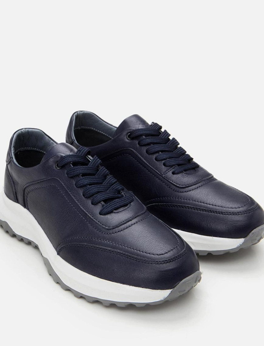 Erkek Deri Lacivert Yumuşak Tabanlı Spor Ayakkabı Erkek Deri Lacivert Yumuşak Tabanlı Spor Ayakkabı