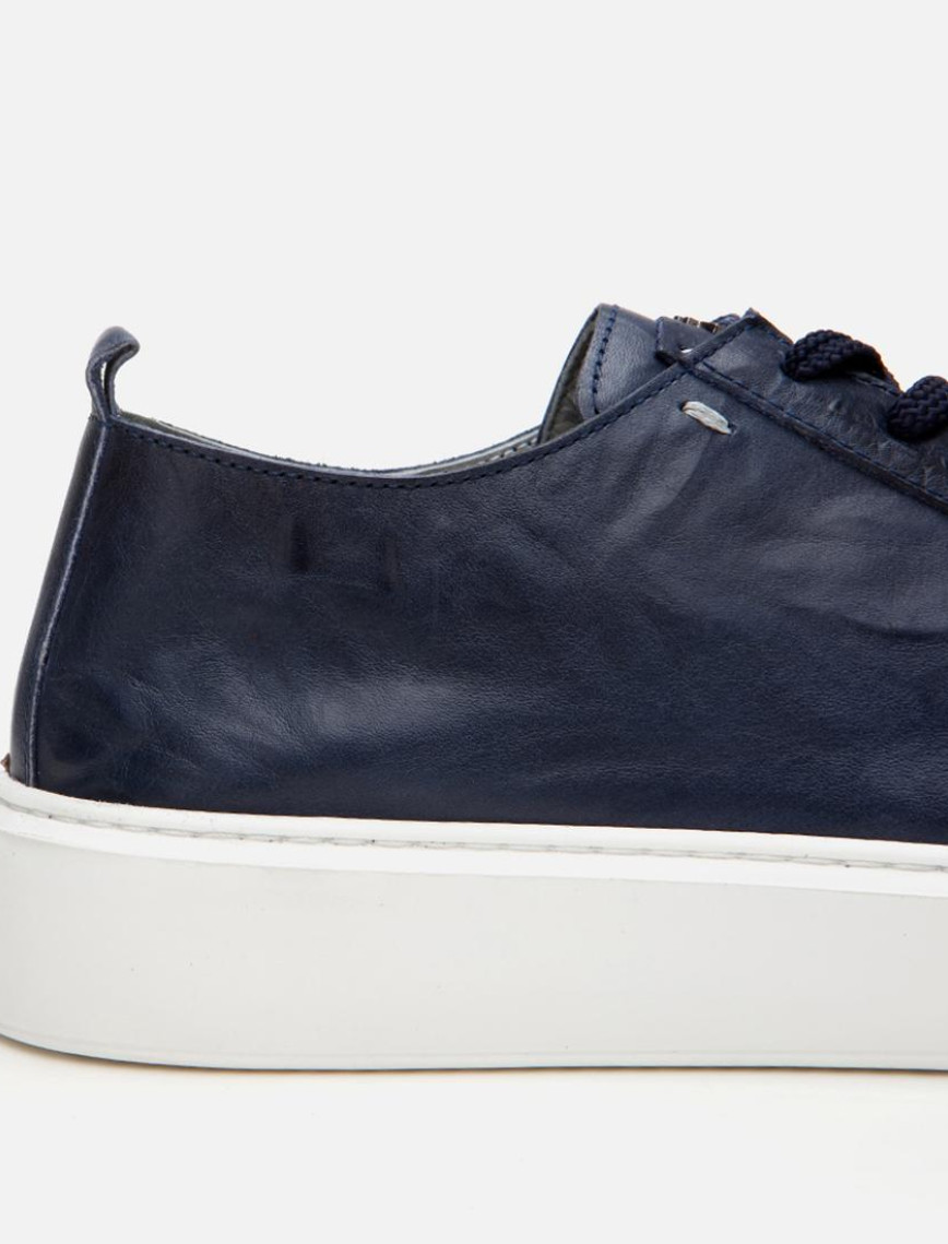 Erkek Deri Lacivert Hafif Tabanlı Spor Ayakkabı Erkek Deri Lacivert Hafif Tabanlı Spor Ayakkabı