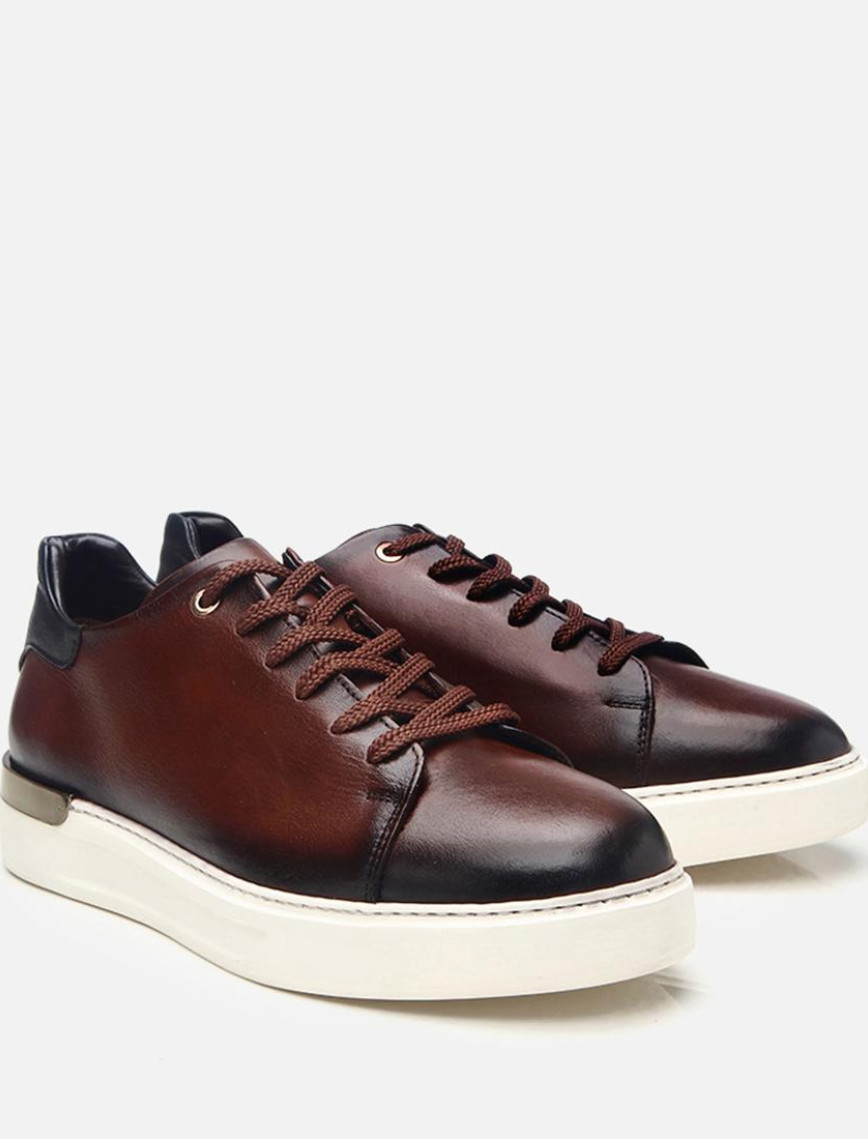 Erkek Deri Kahve Toka Detaylı Spor Ayakkabı Erkek Deri Kahve Toka Detaylı Spor Ayakkabı