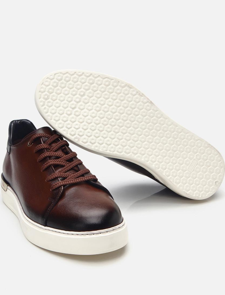 Erkek Deri Kahve Toka Detaylı Spor Ayakkabı Erkek Deri Kahve Toka Detaylı Spor Ayakkabı