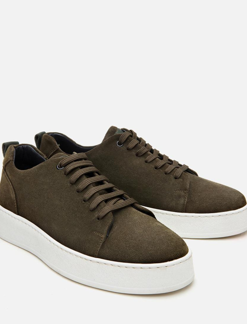Erkek Süet Deri Haki Hafif Tabanlı Spor Ayakkabı Erkek Süet Deri Haki Hafif Tabanlı Spor Ayakkabı