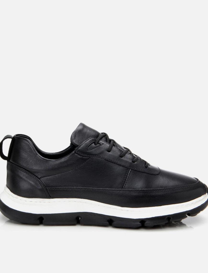 Erkek Deri Siyah Ultra Hafif Tabanlı Spor Ayakkabı Erkek Deri Siyah Ultra Hafif Tabanlı Spor Ayakkabı