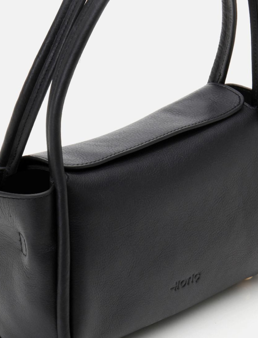 Kadın Deri Siyah Omuz Çantası Kadın Deri Siyah Omuz Çantası