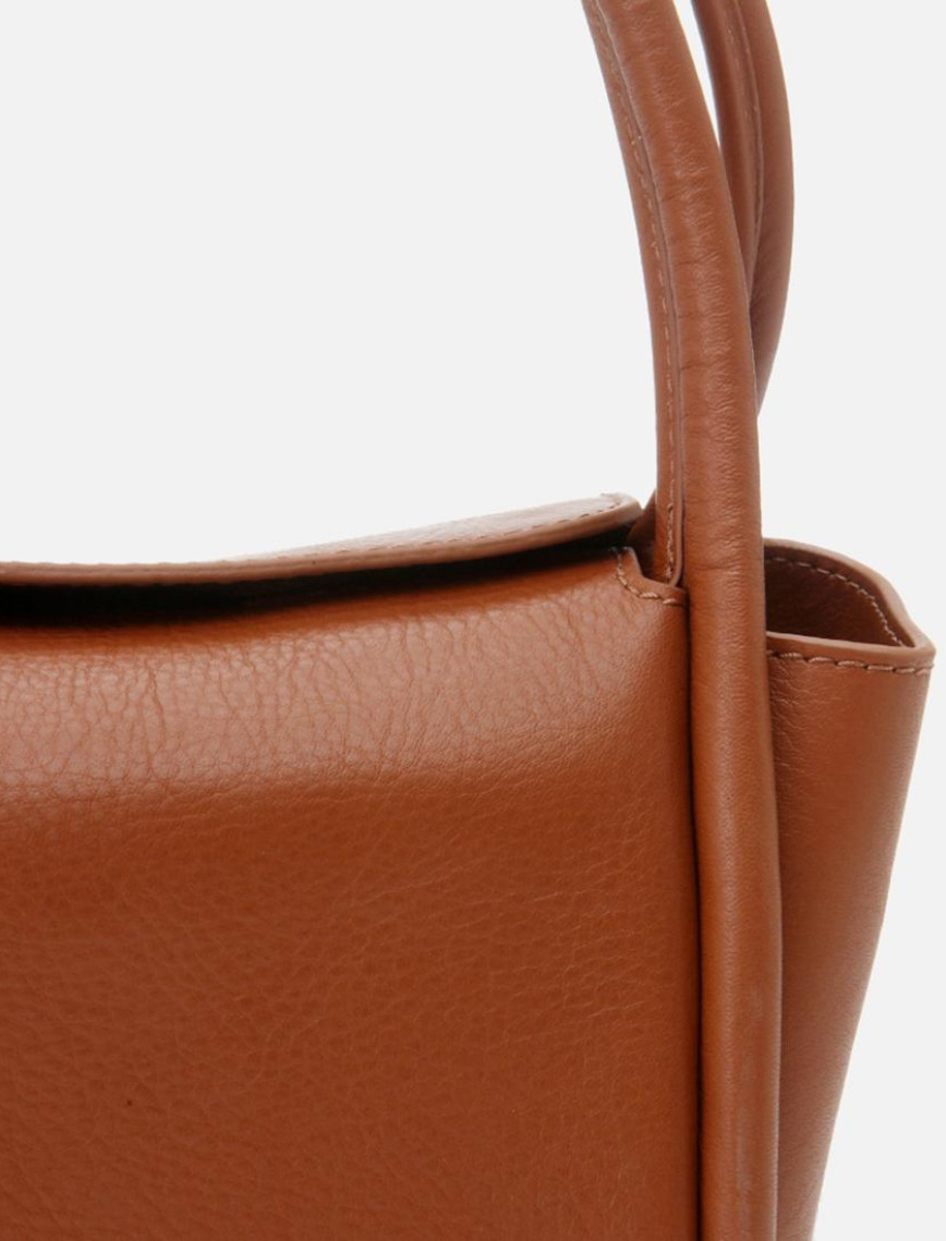 Kadın Deri Taba Omuz Çantası Kadın Deri Taba Omuz Çantası