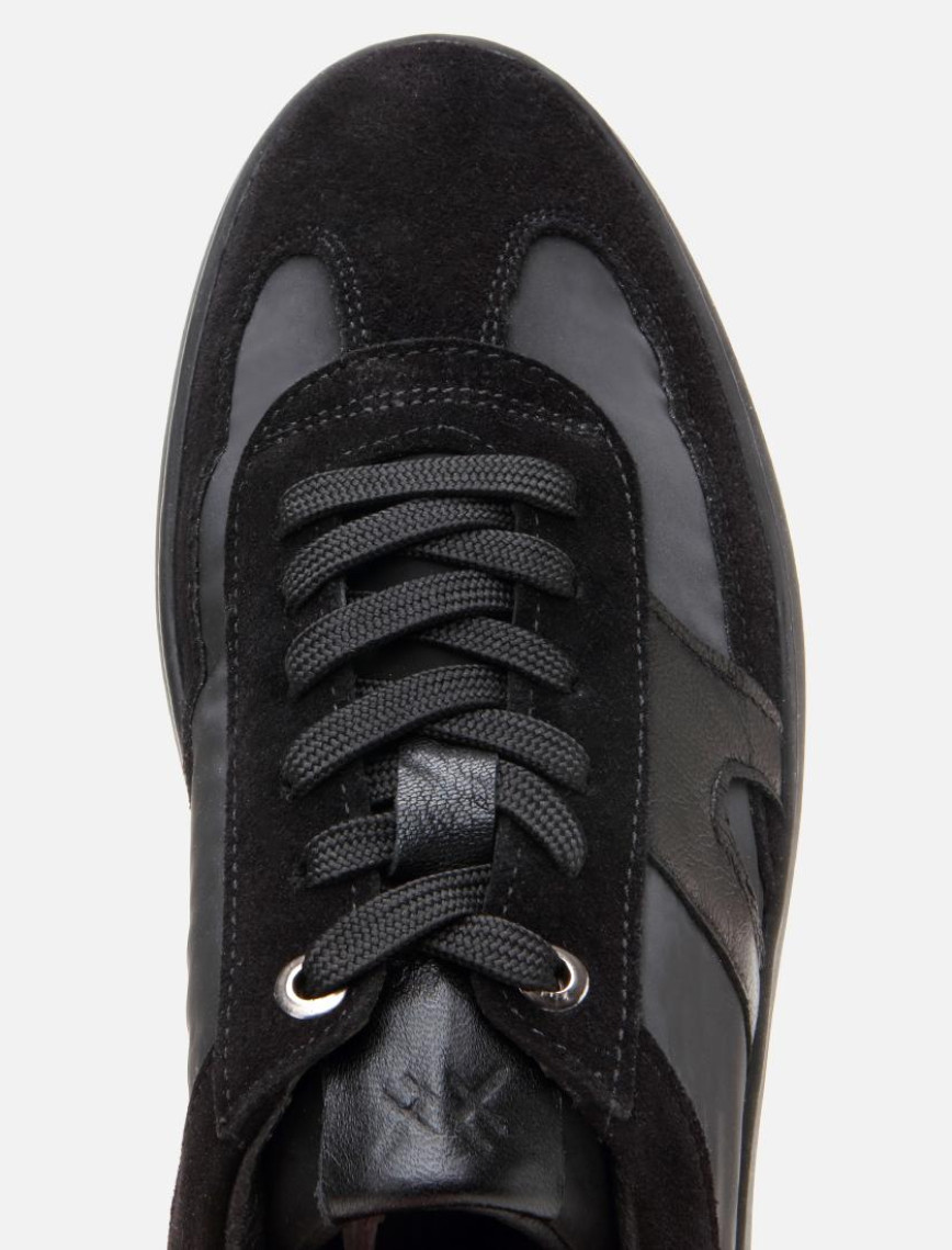 Erkek Deri Siyah Ultra Hafif Tabanlı Spor Ayakkabı Erkek Deri Siyah Ultra Hafif Tabanlı Spor Ayakkabı